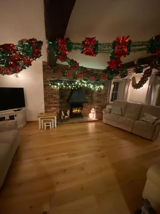 Eco-Friendly Dorset Cottage With Spa Set In Heart Of Countryside Sydling St Nicholas Exterior photo